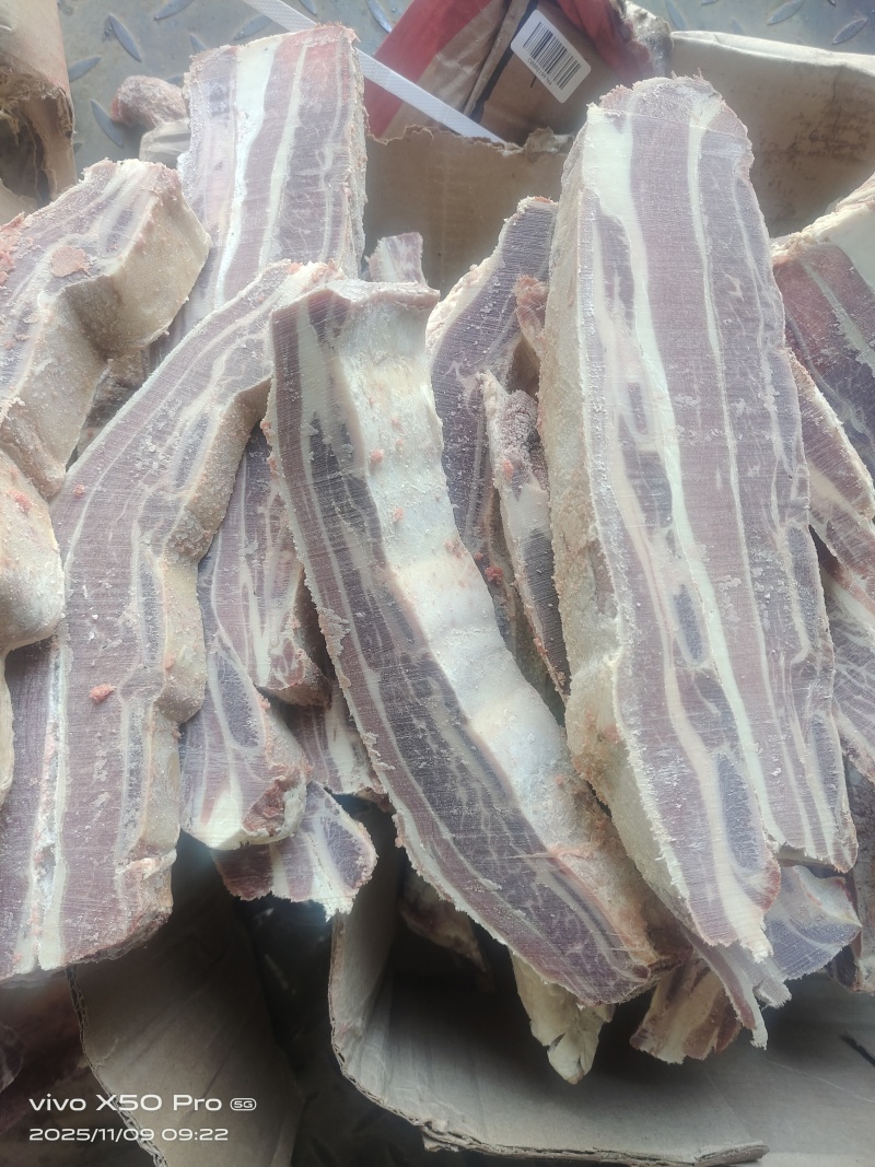 满肉牛肋排