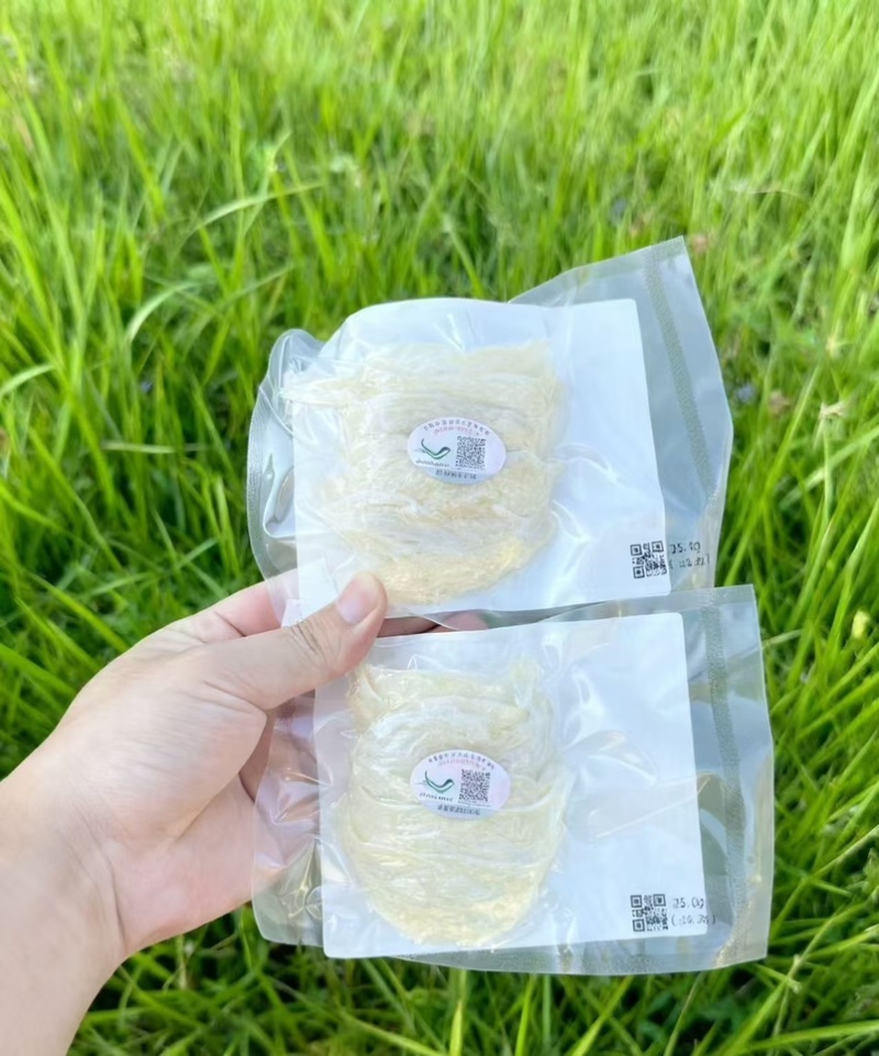 企标溯源码燕角批发燕窝工厂直销，精品燕窝，欢迎老板选购