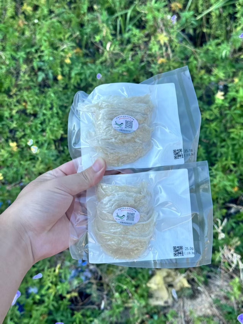 企标溯源码燕角批发燕窝工厂直销，精品燕窝，欢迎老板选购