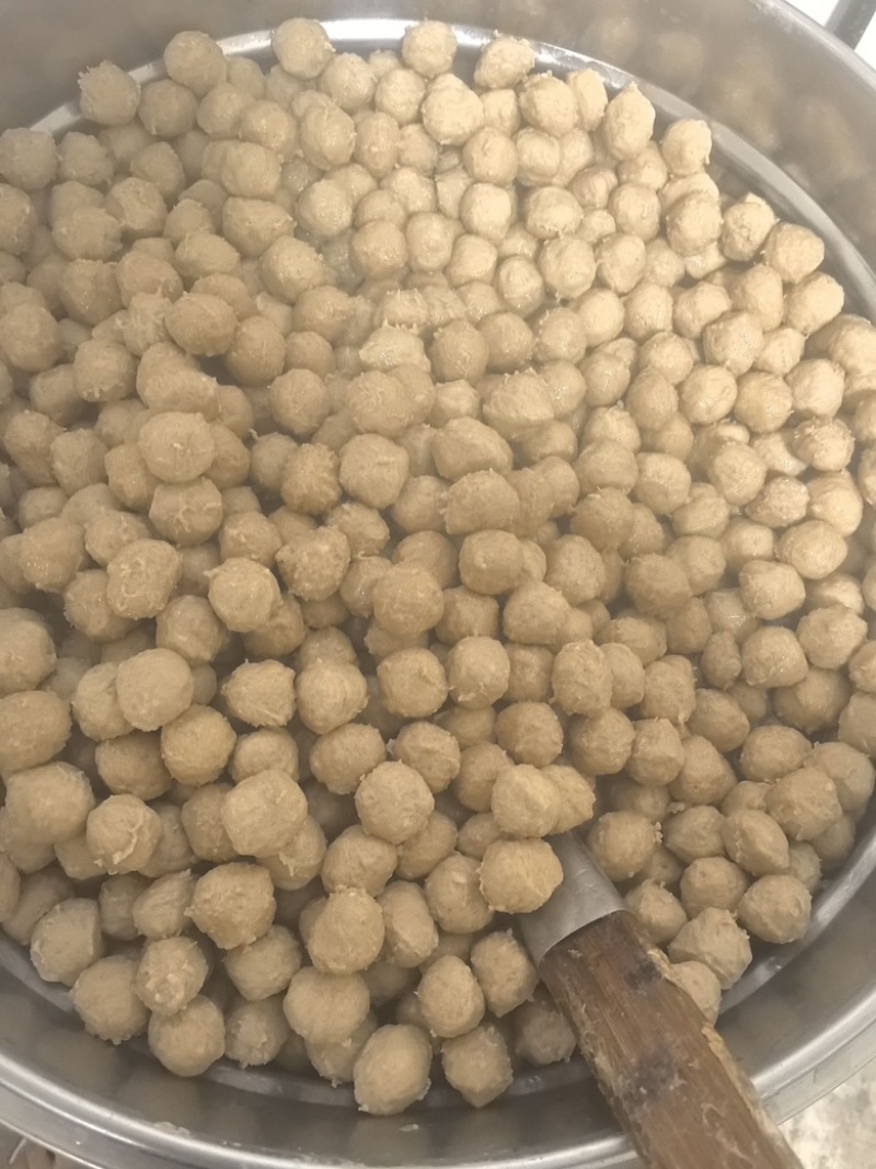 大量供应牛肉丸干净卫生，厂家货源充足，欢迎咨询