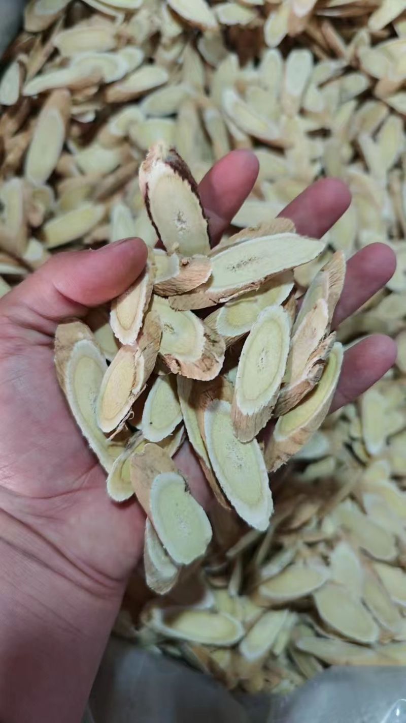 黄芪大片黄芪甘肃黄芪片泡茶北芪同行拿货批发规格齐全实体店