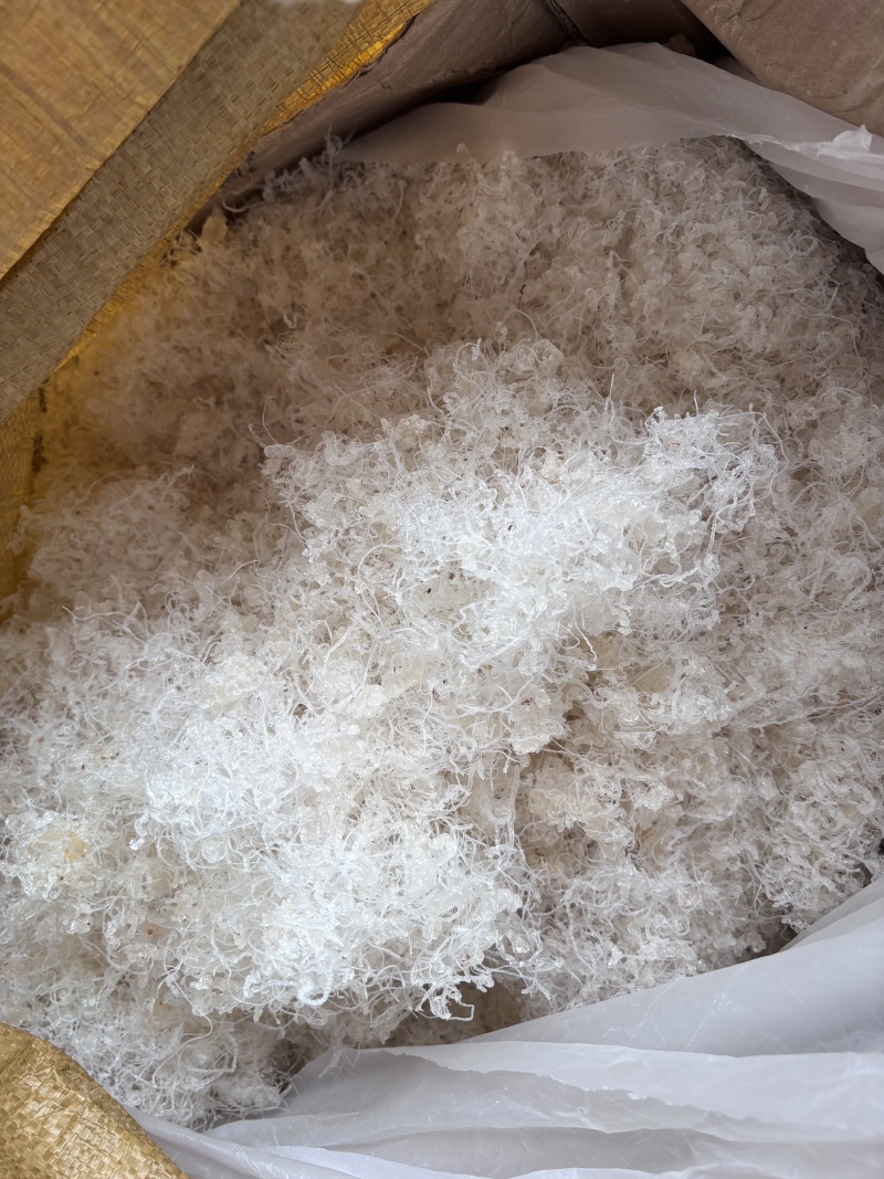 滋补品小龙须雪燕胶质丰富天然无硫泡发率高