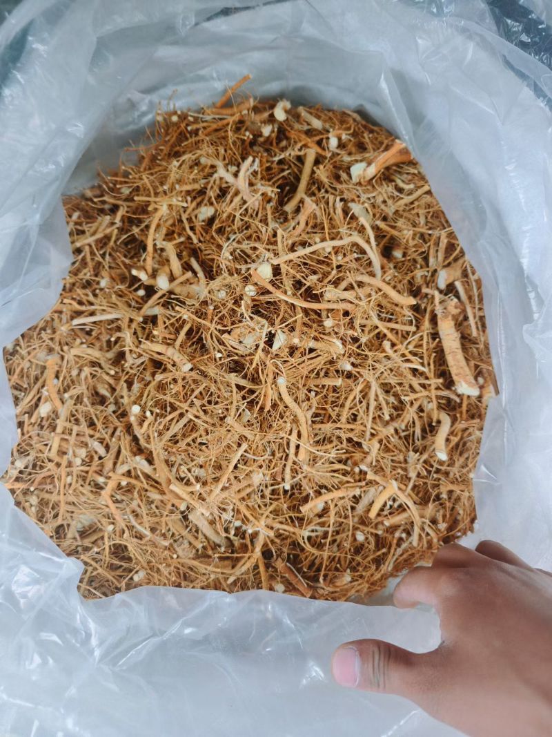 五指毛桃，切好的