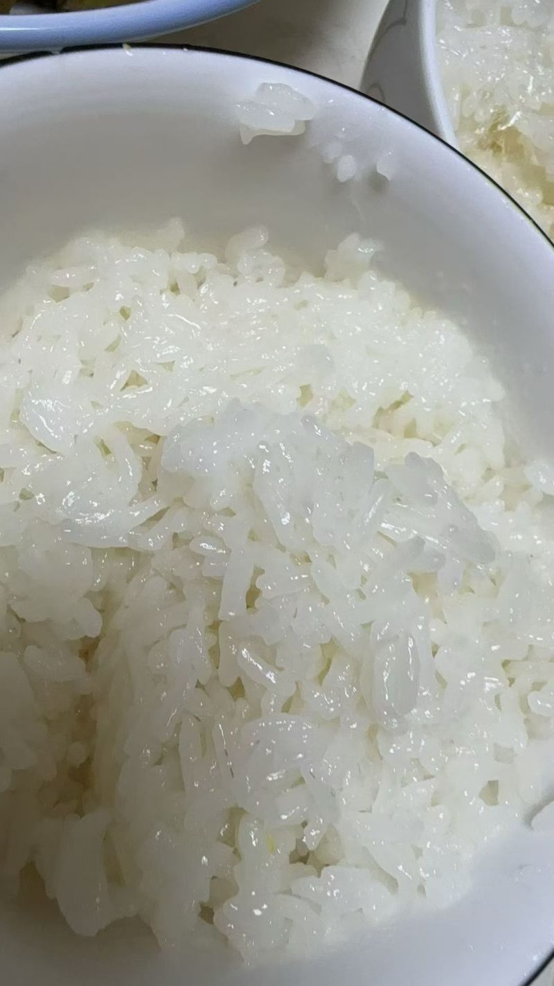 大米长粒香米松花江稻花清香米