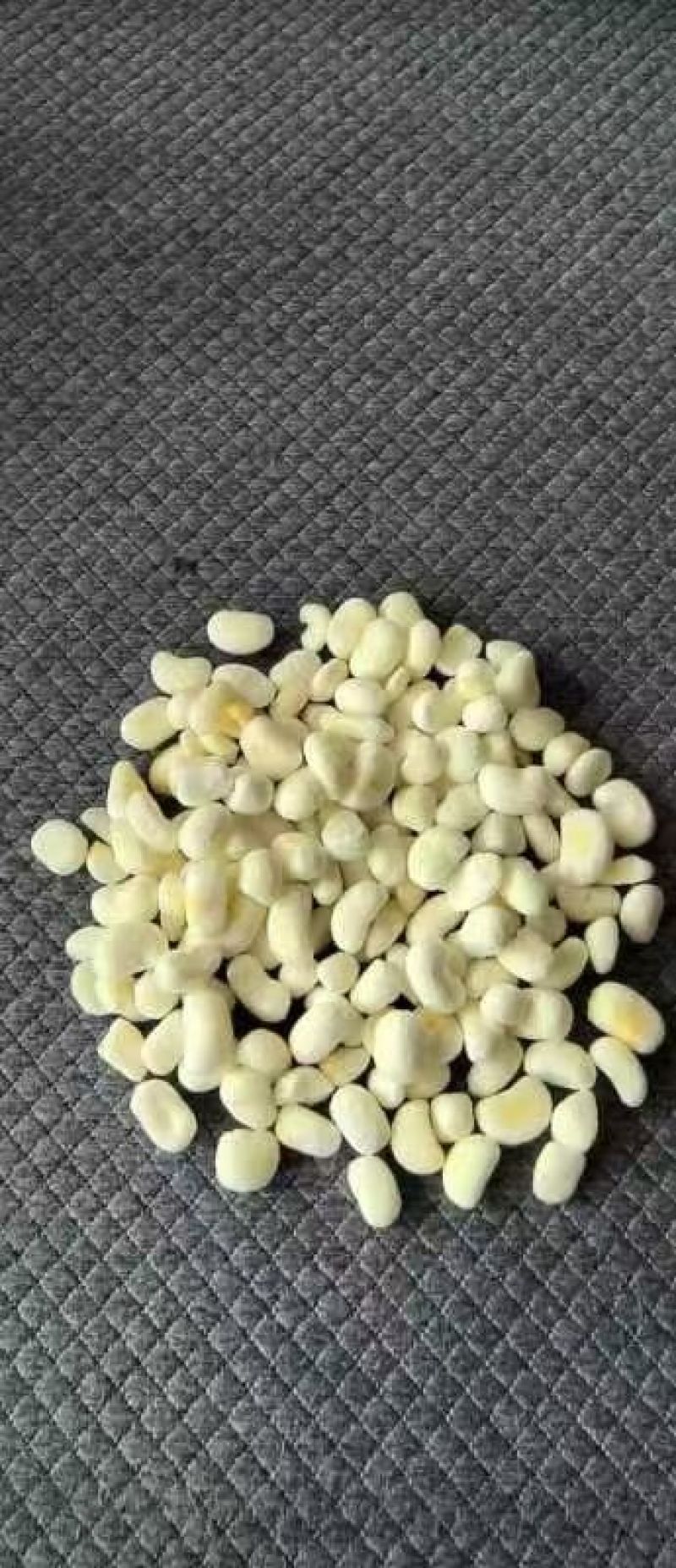 东北脱皮玉米粒保质保量供应价钱实惠视频看货