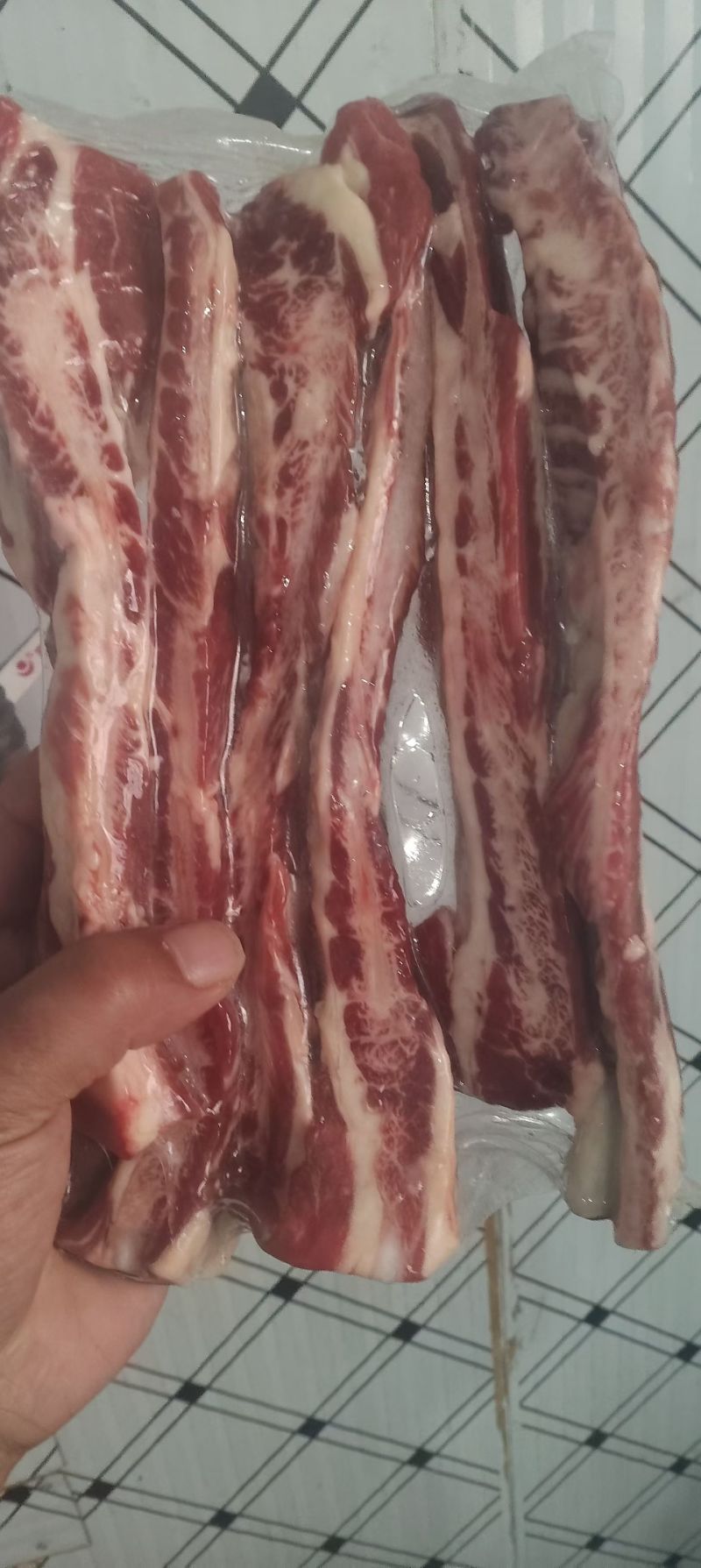 谷饲牛肋排条
