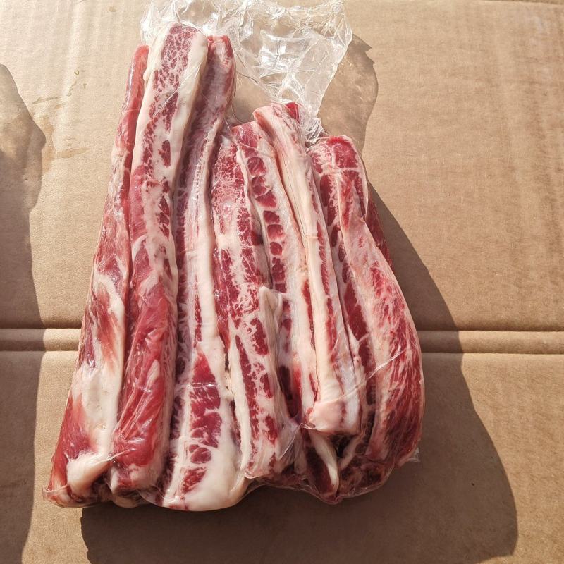 谷饲牛肋排条