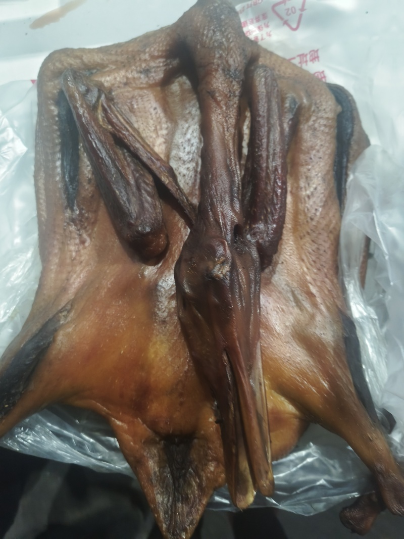 烟熏板鸭