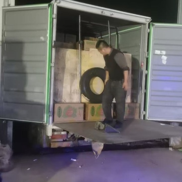 土鸡蛋大量上，产地直发，品质保证，服务周到，诚信经营