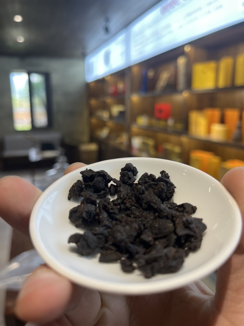 闽北武夷山脉黄精茶，九蒸九晒黄精茶。纯正黄精古法工艺