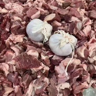 肚包肉