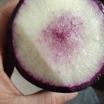 冰激凌水果萝卜