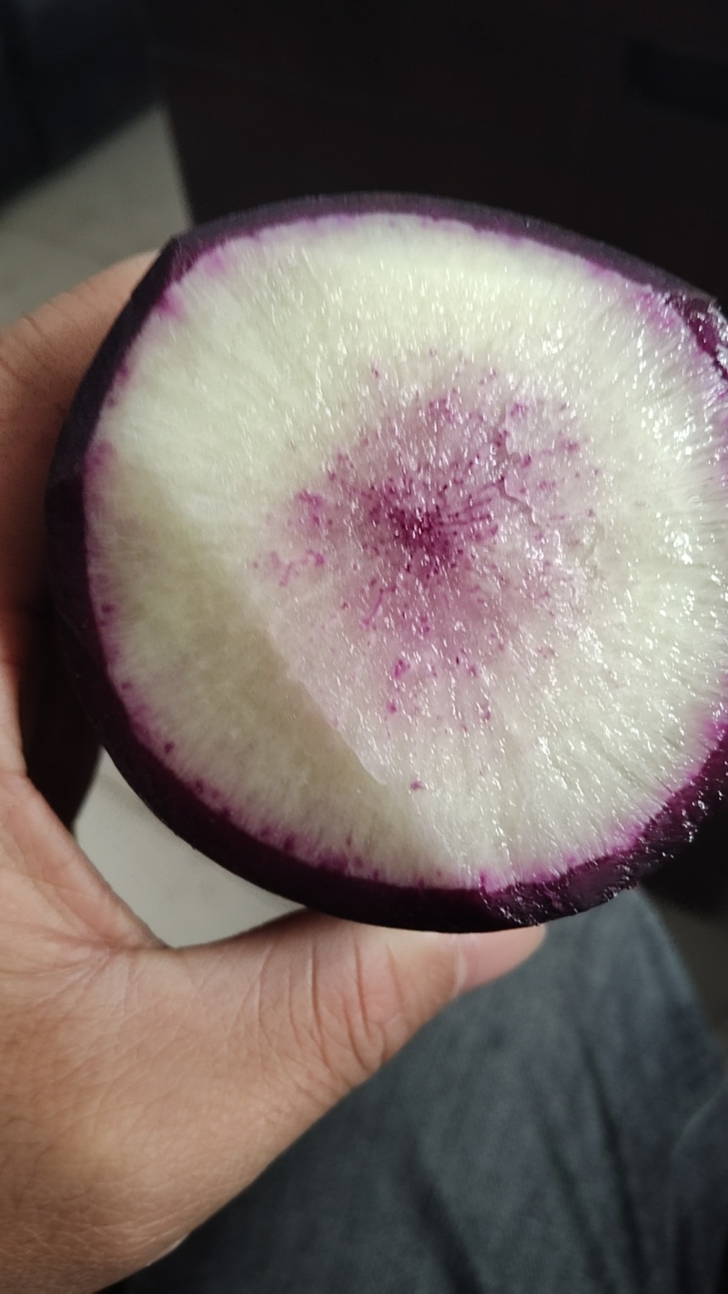 冰激凌水果萝卜