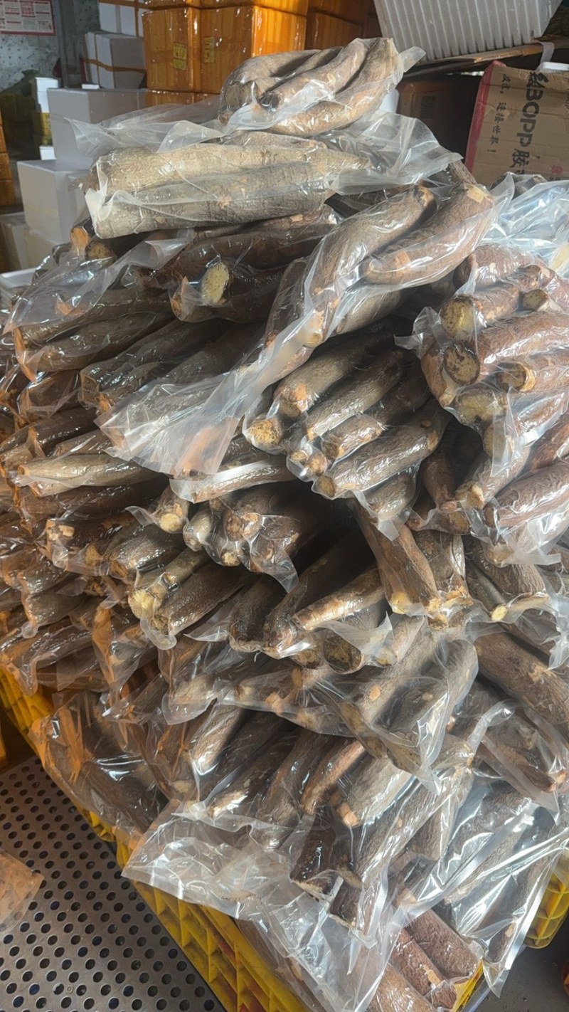 正宗广西黄心木薯带皮新鲜现挖黄肉木薯华南9号