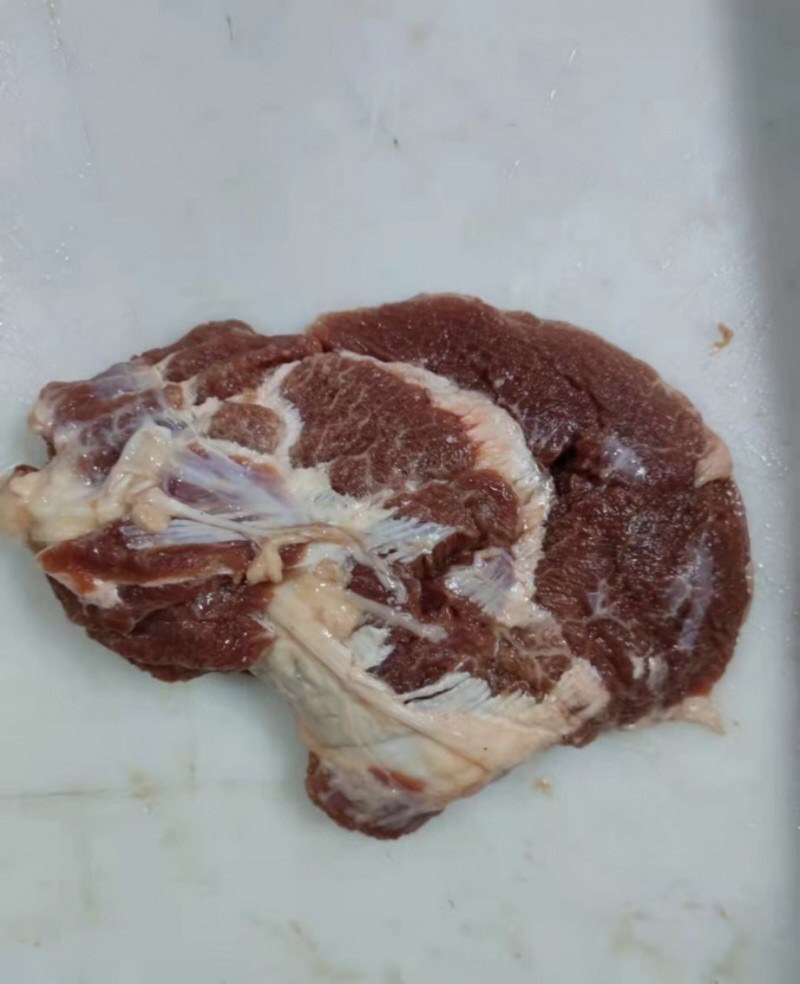 【牛小脸肉-求合作】批发50斤大块牛碎肉牛小脸肉
