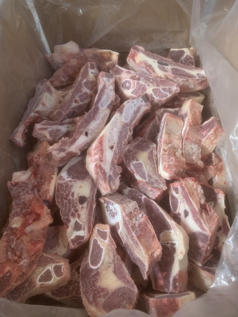 诚信商家，牛软肋，带脆骨肉多，价格低，适合自助，