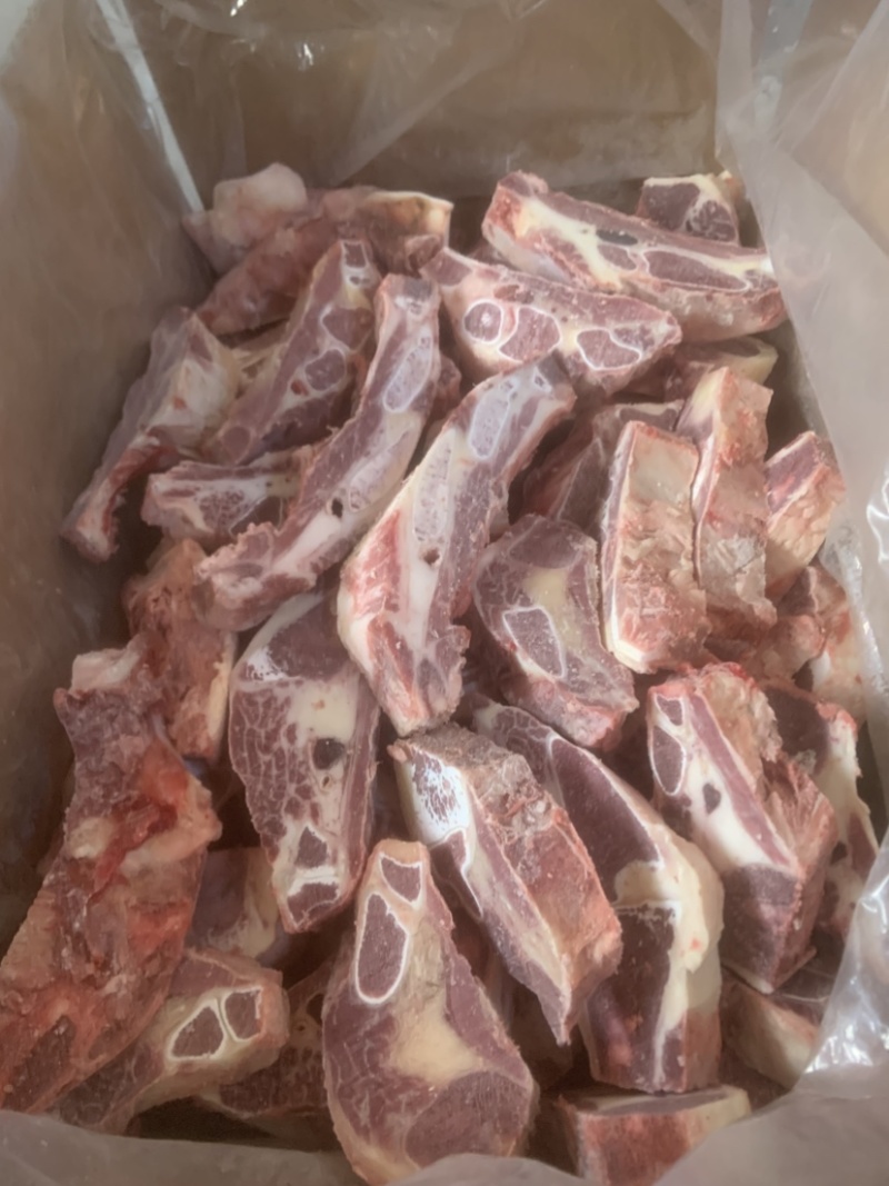 诚信商家，牛软肋，带脆骨肉多，价格低，适合自助，