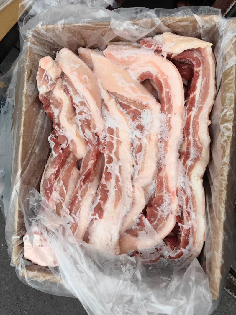 前上肉条，可用于爆炒，烧烤，红烧，性价比高，一件20斤