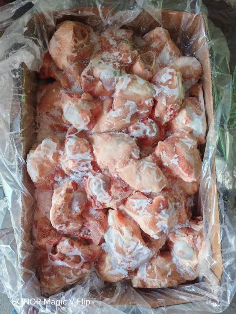 猪前肉骨
