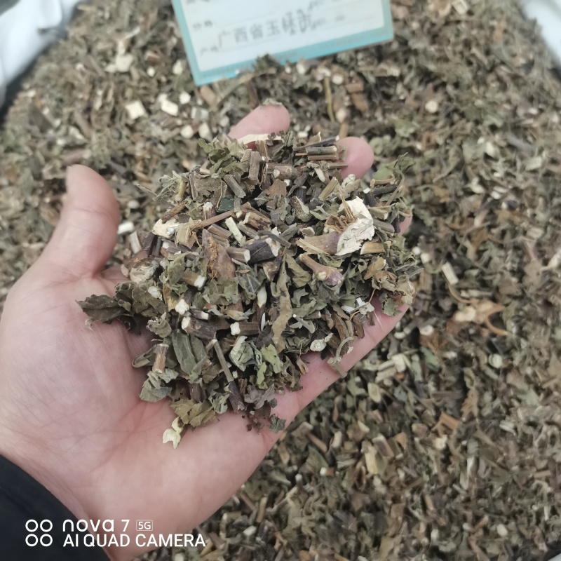 霍香中药材广霍香整棵切断规格齐全常年供应