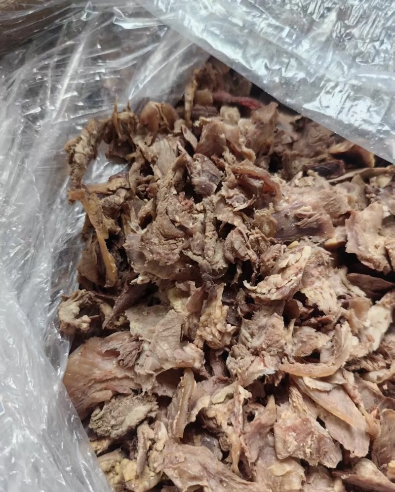 【熟牛头碎肉-求合作】批发50斤牛副产品熟牛头碎肉熟牛
