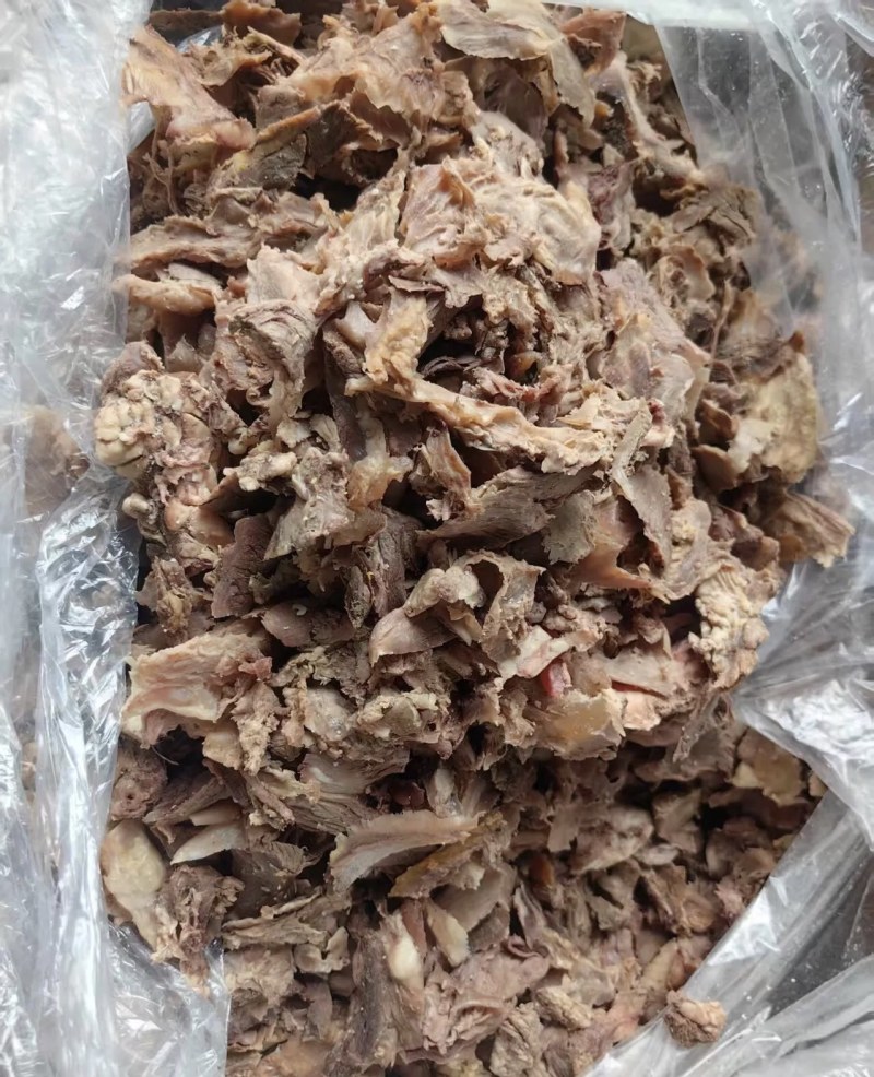 【熟牛头碎肉-求合作】批发50斤牛副产品熟牛头碎肉熟牛