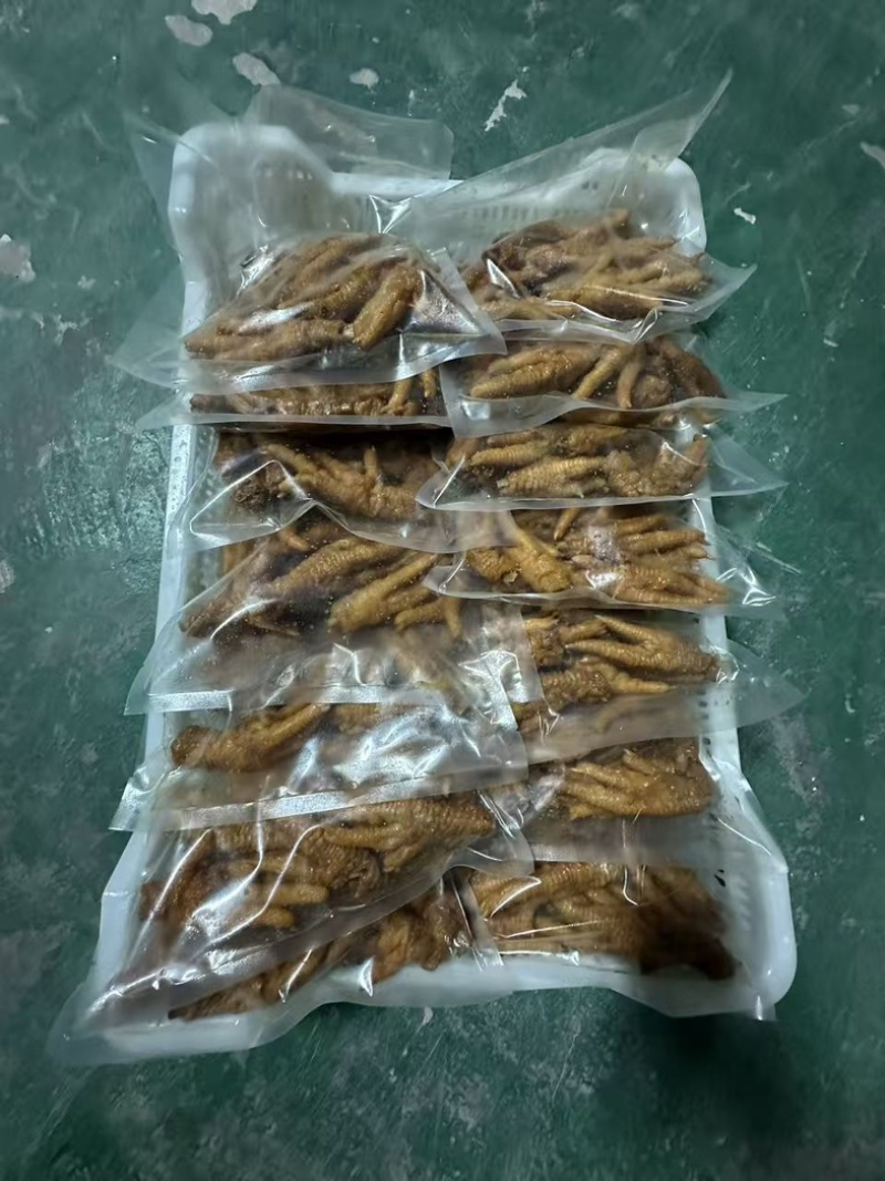 五香虎皮凤爪，热卤烧卤店，地摊凉拌小吃，经济实惠