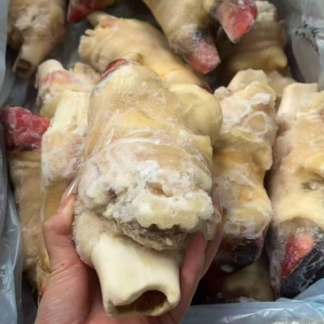 带骨前牛蹄