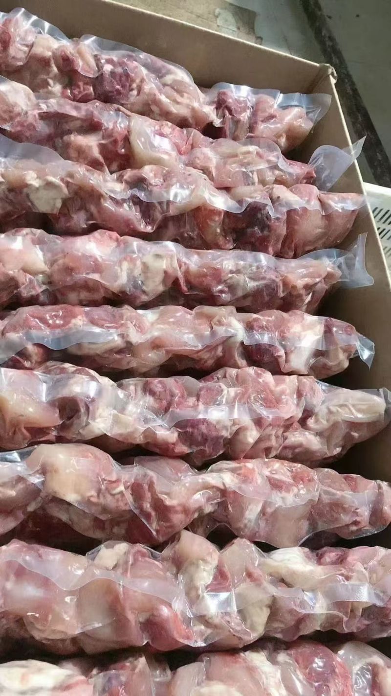 筋头巴脑，