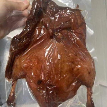 【酱板鸭】