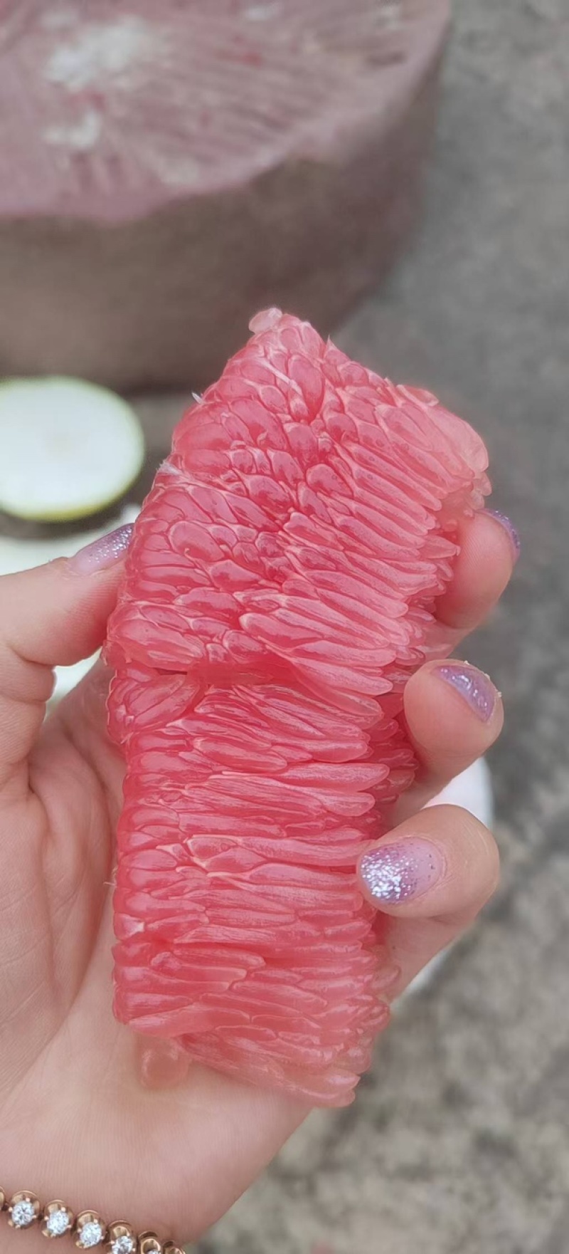 红心蜜柚，价格美丽一手货源产地直供欢迎联系