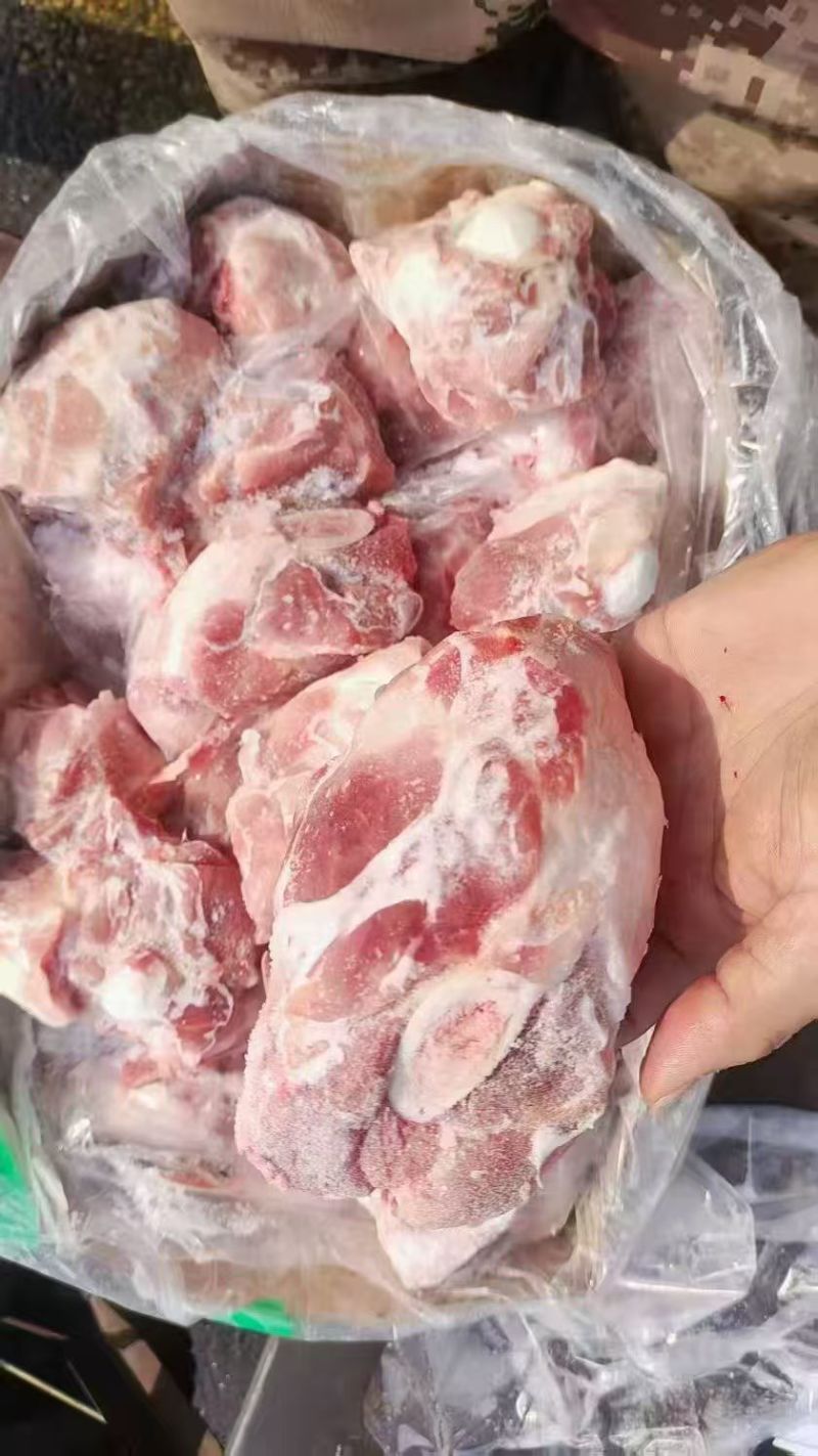 满肉前棒骨