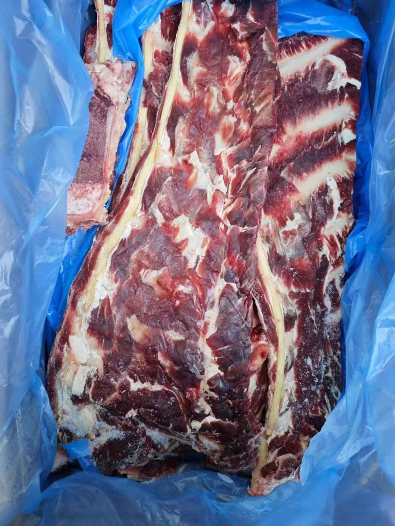 满肉牛羽骨