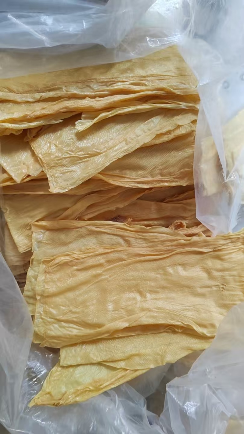 大片扁腐竹岭南山水腐竹，纯手工制作而成……