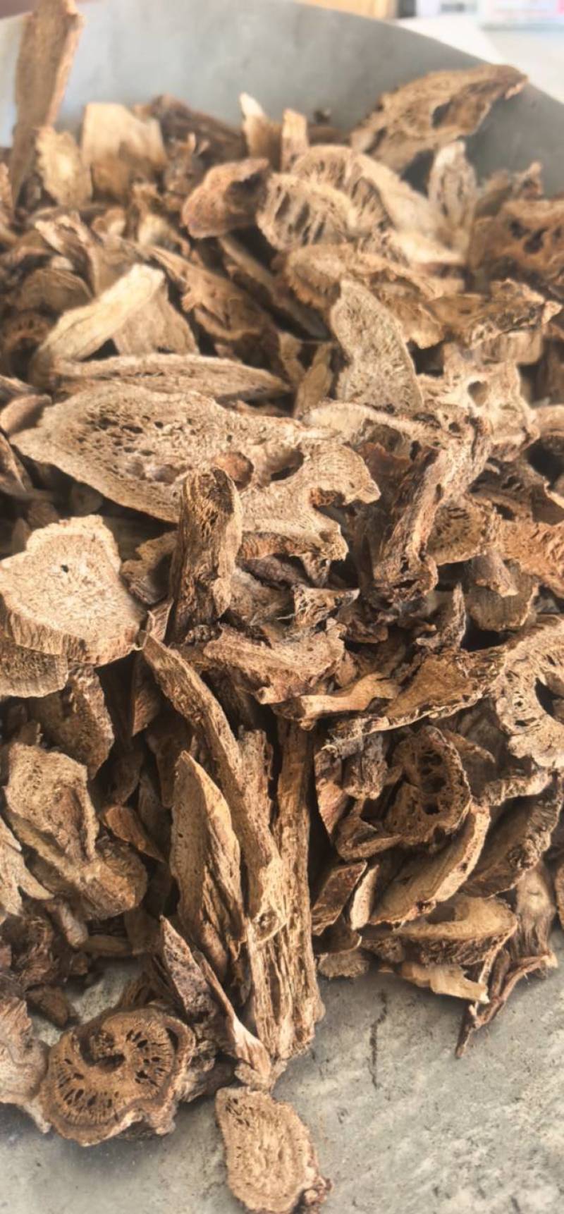 《木香》云木香无油片干净无杂质选好药尽在聚源中药