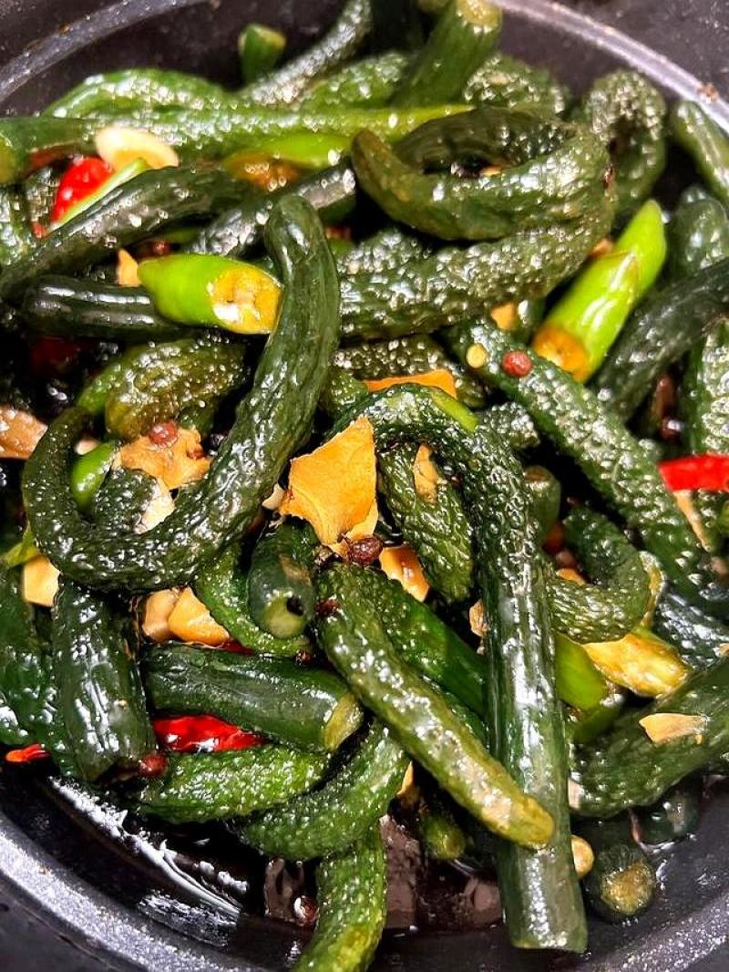 榨汁、酱菜厂密刺黄瓜不限量供应各种规格均可定制