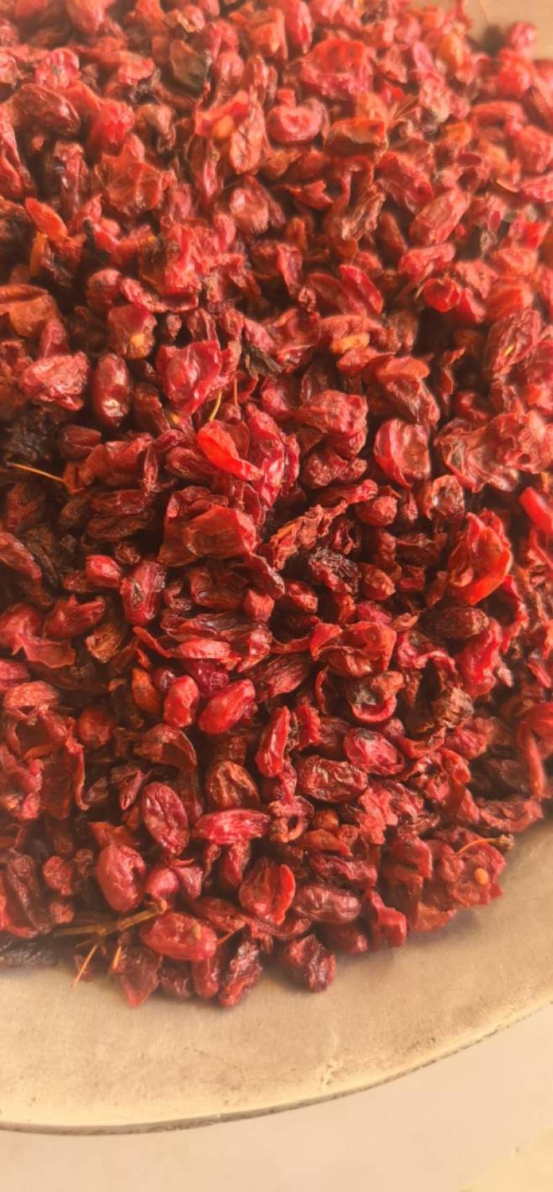 《山茱萸》山萸肉山芋肉买好药尽在聚源中药