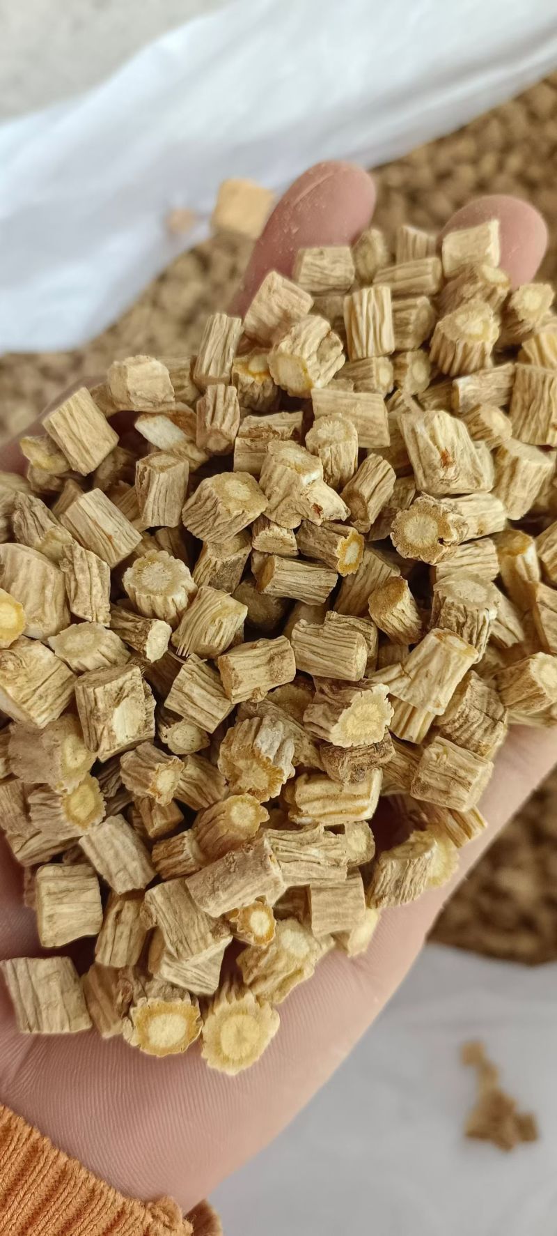 防风内蒙防风段、片各种规格批发零售品质保障价格实惠