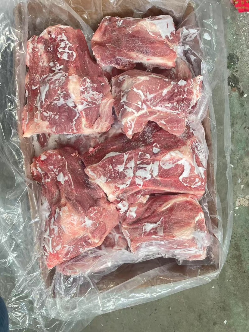 肥猪扇子骨11-13个.14-18个，带肉率60.