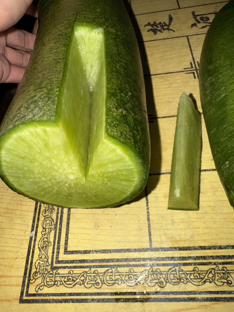 天津正宗沙窝萝卜，需要货的老板可以联系，现货随时看货