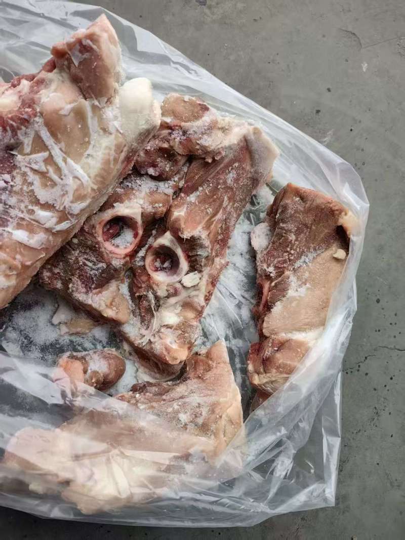猪尾叉骨，带肉率高，超便宜