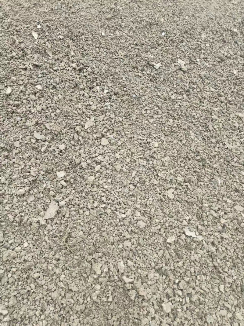 晒干小块状鹌鹑粪鸟粪堆放时间长不容易烧根烧苗肥效好