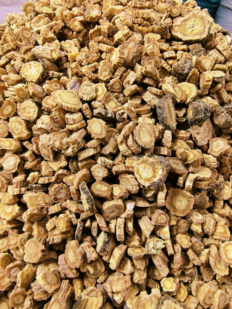 防风中药材无硫防风各种规格保质保量一手货源