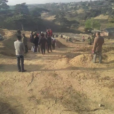 清西陵紧邻山地600亩40年使用权转让