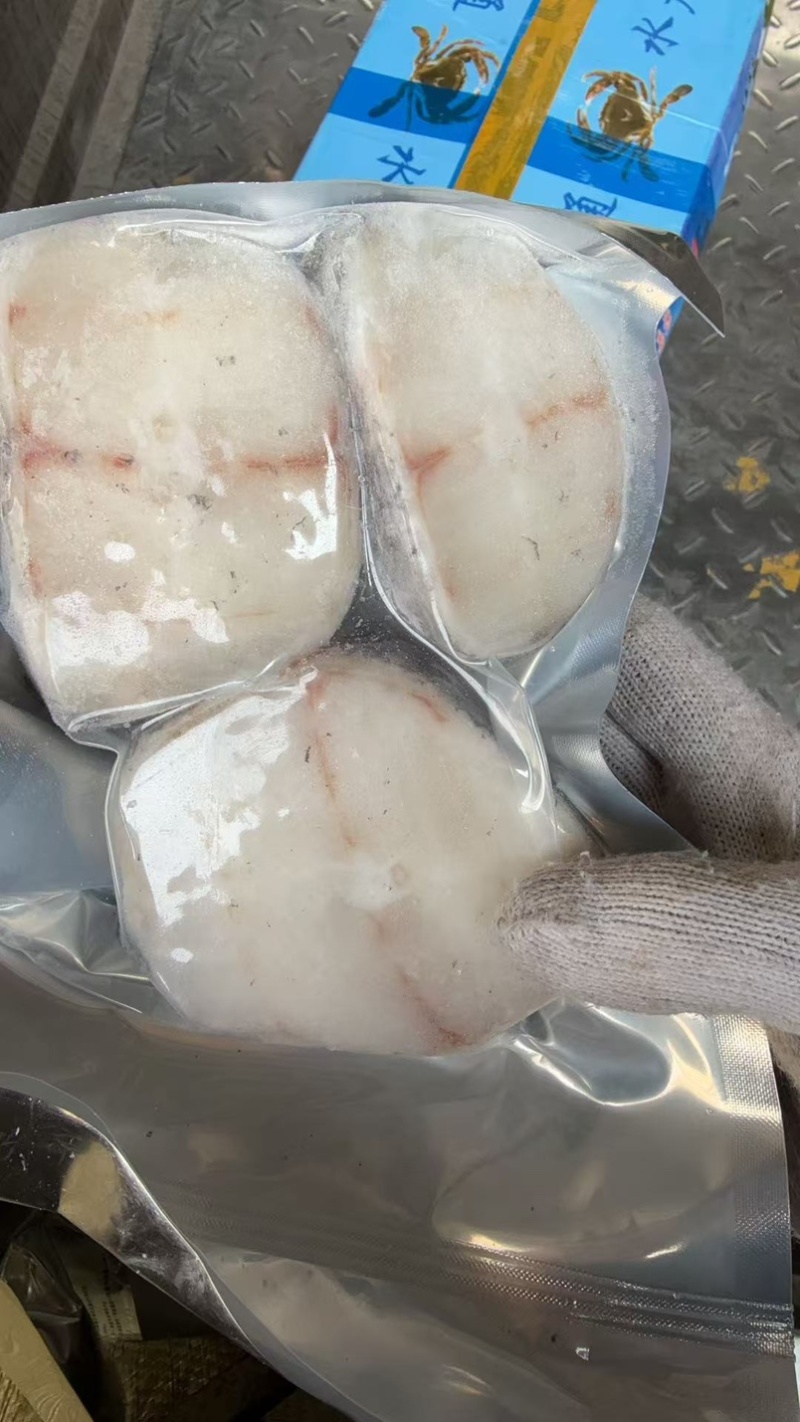 深海鳕鱼块肉嫩就一根主骨头雪鱼批发海鱼深海雪鱼鳕鱼片