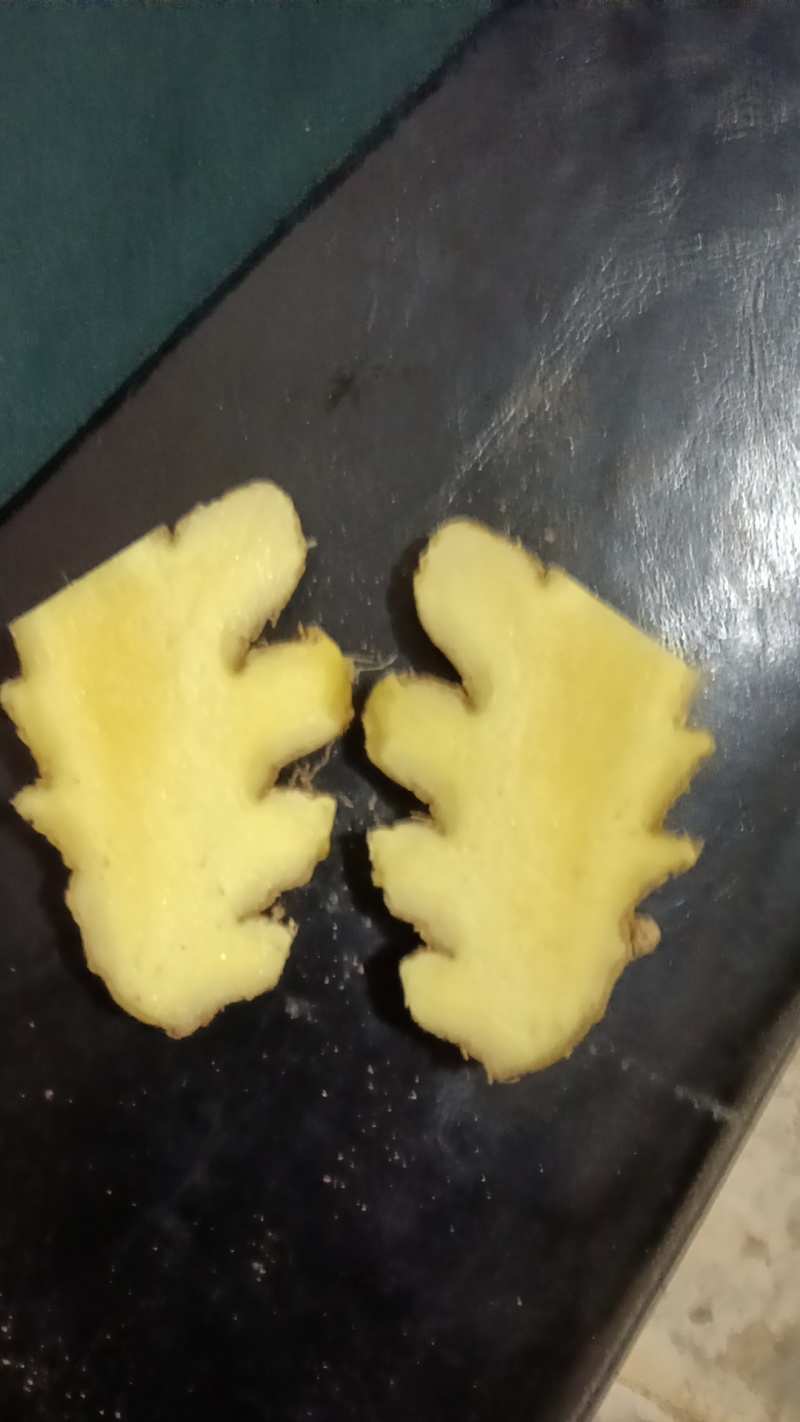 山东优质姜巴姜母大量现货，质优价廉，保质保量全国发货