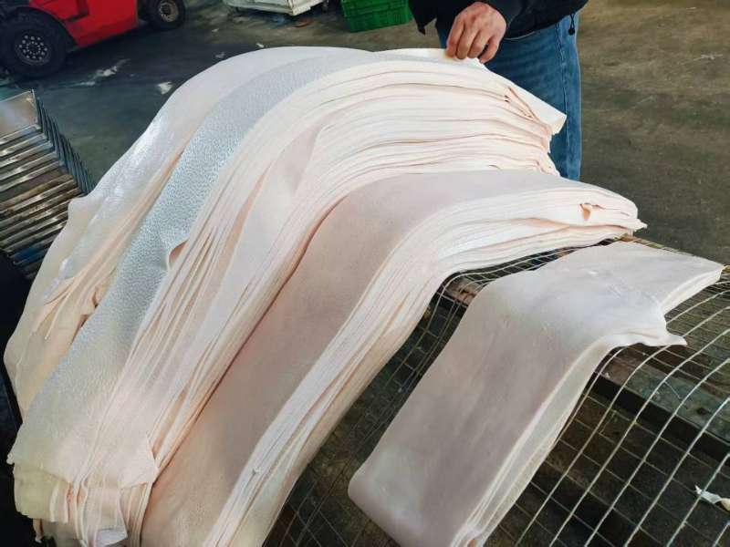 肥猪脊皮10kg/箱新货精品