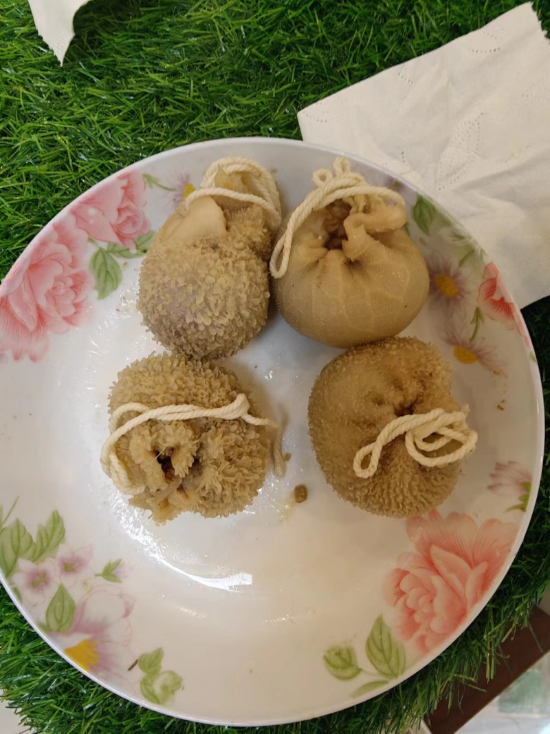 牛肚包肉，羊肚包肉，一包4个一斤，一件20斤，欢迎咨询