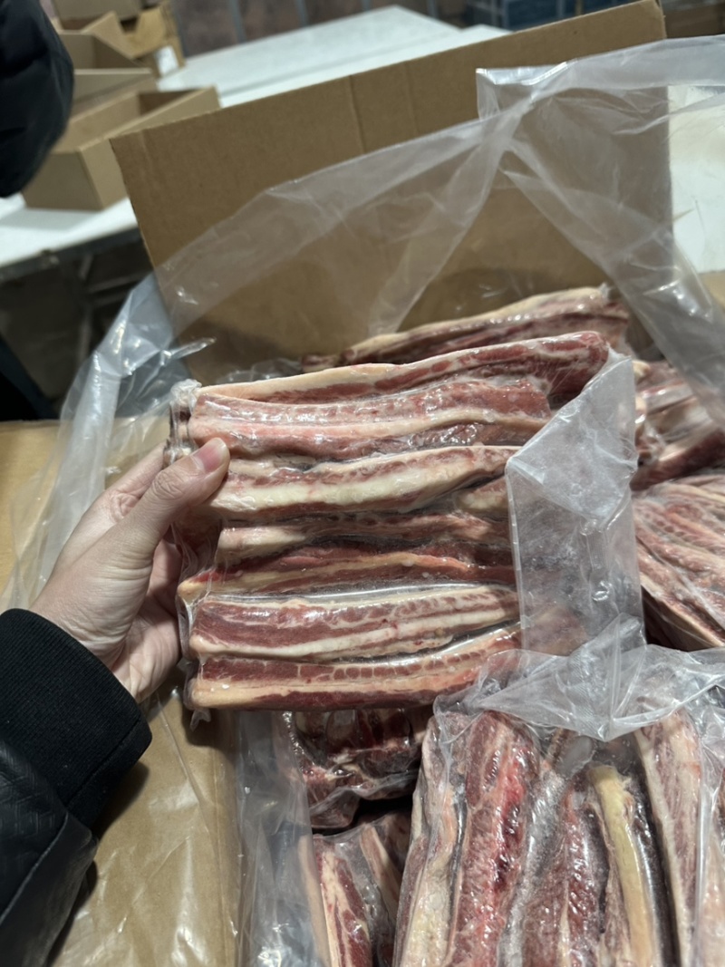 牛肋条，按照客户要求做，货源充足，全国发货，手续齐全