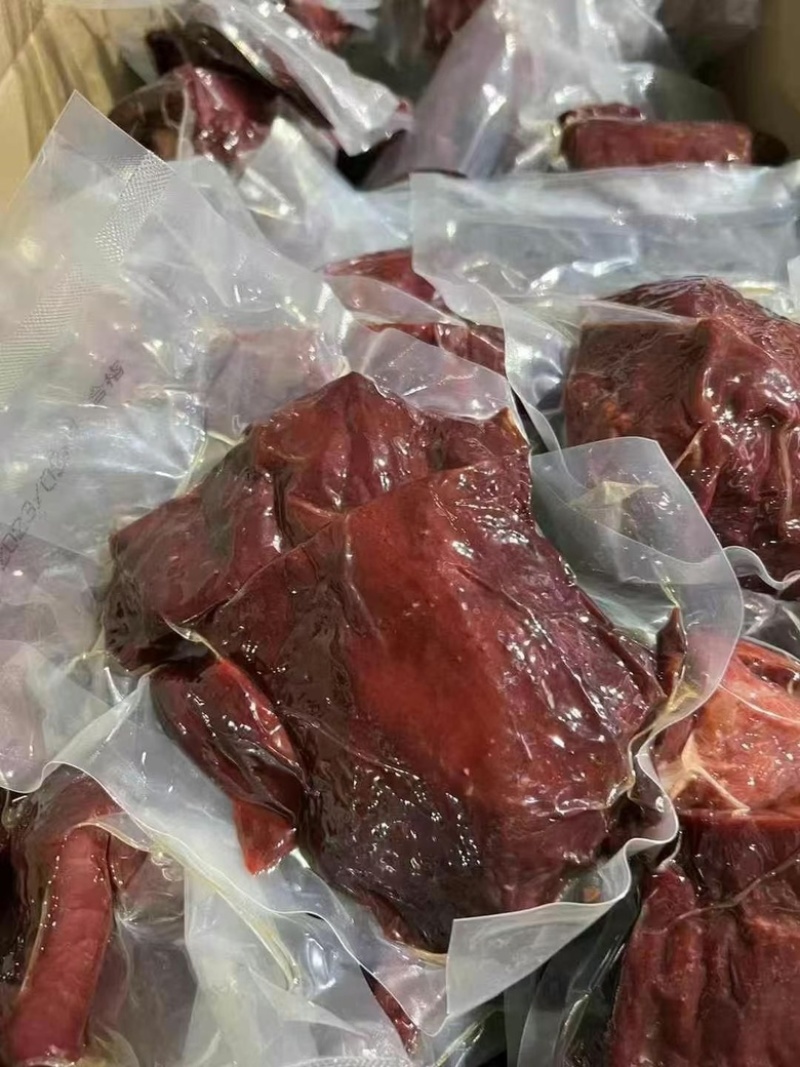 真空包装麻辣酱香肉五香酱香肉熟酱香肉展销会地摊